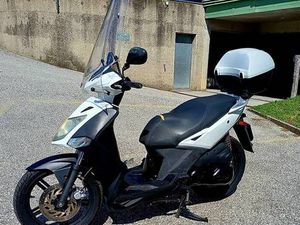 SCOOTER KYMCO AGILITY CANTON TESSIN -