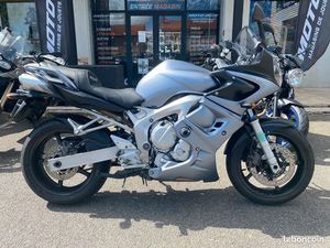 YAMAHA FZ6 600 FAZER 2005