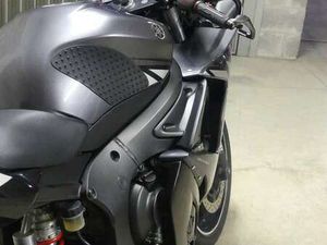 YAMAHA YZF-R6 BASE GRIGIO