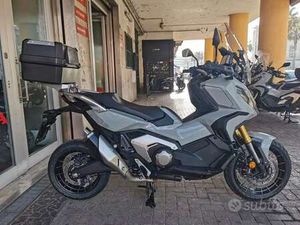 HONDA X-ADV DCT TRAVEL GRIGIO