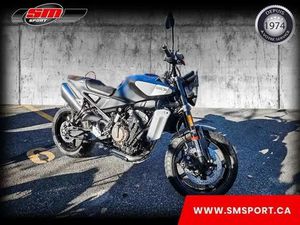 2024 HUSQVARNA SVARTPILEN 801