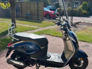 SYM MIO 50I - (50 KM/U) — SCOOTERS | SYM — MARKTPLAATS