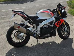 APRILIA TUONO V4 1100 RR