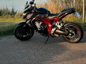 HONDA CB 650 F 64 KW ROT SCHWARZ 2017