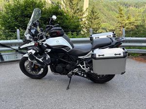 BENELLI TRK 502X