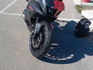 YAMAHA R7 A2
