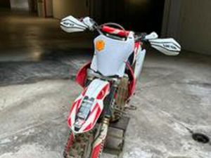 HONDA CRF 250 TARGATA 2008