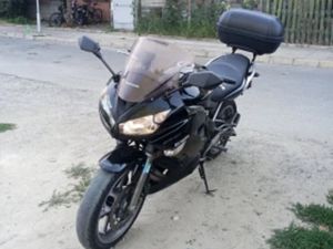 KAWASAKI ER ER6F
