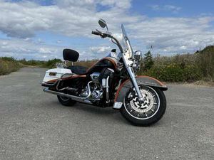 HARLEY-DAVIDSON ROAD KING