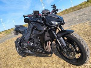 KAWASAKI Z 1000 CUSTOM SUGOMI CARBON ELOXIERT ROT + ZUBEH