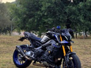 YAMAHA MT-09SP