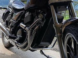 HONDA VT 500 CUSTOM CANTON OBWALD -