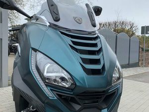 PEUGEOT METROPOLIS SW