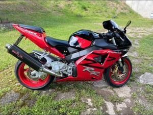 HONDA CBR900RR SC50