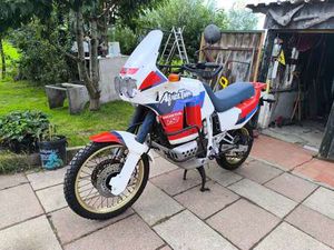 AFRICA TWIN RD04