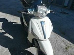 PIAGGIO BEVERLY 300 - 2016