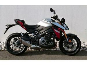 SUZUKI GSX-S1000