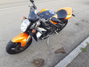 MV AGUSTA BRUTALE 910S