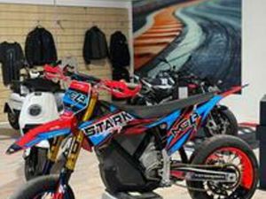 STARK VARG SM MOTARD FACTORY