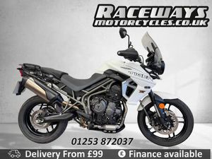 TRIUMPH TIGER 800 XR