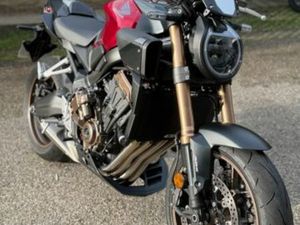 HONDA CB 650 R 2024 650 CM3 | MOTO ROADSTER | 2 700 KM | ROUGE | 69570 DARDILLY