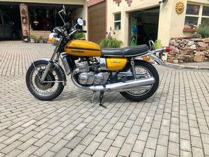 SUZUKI GT 750