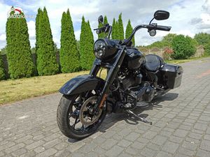 HARLEY DAVIDSON FLHRS ROAD KING SPECIAL