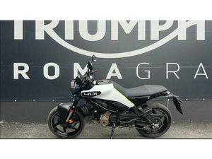 VENDO HUSQVARNA VITPILEN 401 (2024 - 25) USATA A ROMA (CODICE 9818049) - MOTO.IT