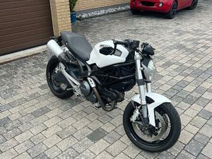 DUCATI MONSTER 696 (AUF A2 GEDROSSELT)