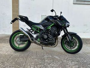 KAWASAKI Z 900 VERDE