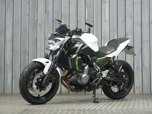 KAWASAKI Z650