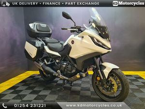 HONDA NT1100 DCT 1084 CC