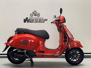 VESPA GTS 125 SUPER SPORT