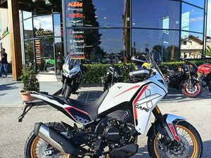 VENDO MOTO MORINI X-CAPE 700 GOLD EDITION (2025) NUOVA A CHIETI (CODICE 9817890) - MOTO.IT