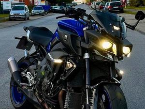 YAMAHA MT 10