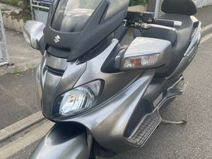 SUZUKI BERGMAN 650 CC