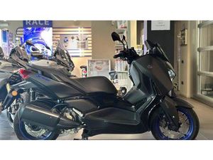 VENDO YAMAHA X-MAX 300 (2021 - 24) USATA A VARESE (CODICE 9818615) - MOTO.IT