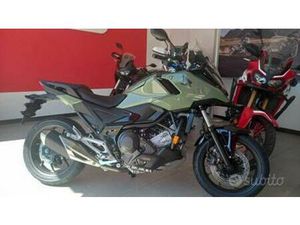 HONDA NC 750 X MANUALE