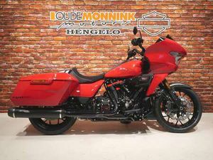 HARLEY-DAVIDSON ROAD GLIDE FLTRXSTSE ST121 CVO ROOD