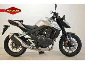 HONDA CB 750 HORNET ZILVER