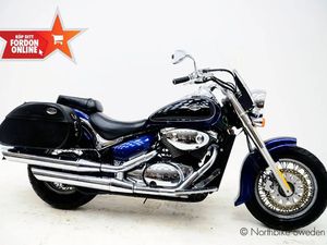 SUZUKI VL800 VOLUSIA • 2005