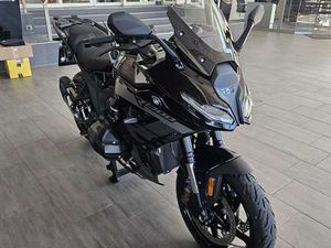BMW R 1300 GS R 1300 RS *INKL. ÖL INKLUSIVE 3J/30TKM* SCHWARZ