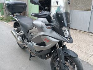 HONDA CROSSRUNNER →