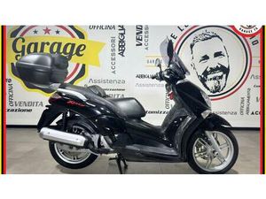 VENDO YAMAHA X-CITY 125 (2007 - 16) USATA A ROMA (CODICE 9819095) - MOTO.IT