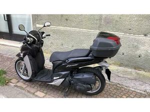 VENDO YAMAHA XENTER 150 (2015 - 17) USATA A SAN MARTINO IN RIO (CODICE 9819194) - MOTO.IT