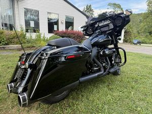 2020 HARLEY-DAVIDSON® FLHXS - STREET GLIDE® SPECIAL