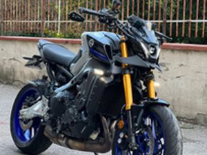 YAMAHA MT 09SP 2024 CON 6900KM