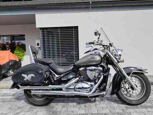 SUZUKI C800 INTRUDER