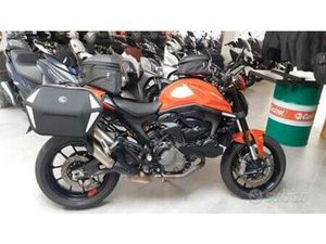 DUCATI MONSTER 937