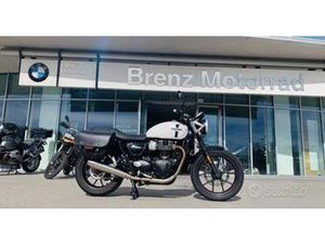 TRIUMPH STREET TWIN 900 MY16